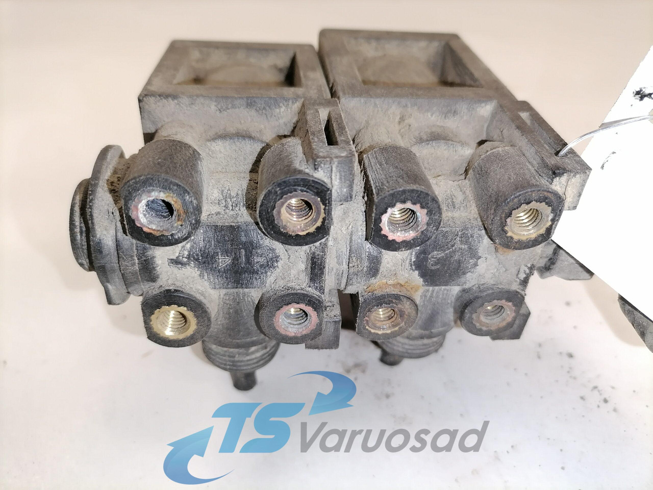 Volvo Solenoid valve 21472978 - Válvula de freio de Caminhão: foto 2 Volvo Solenoid valve 21472978 - Válvula de freio de Caminhão: foto 2