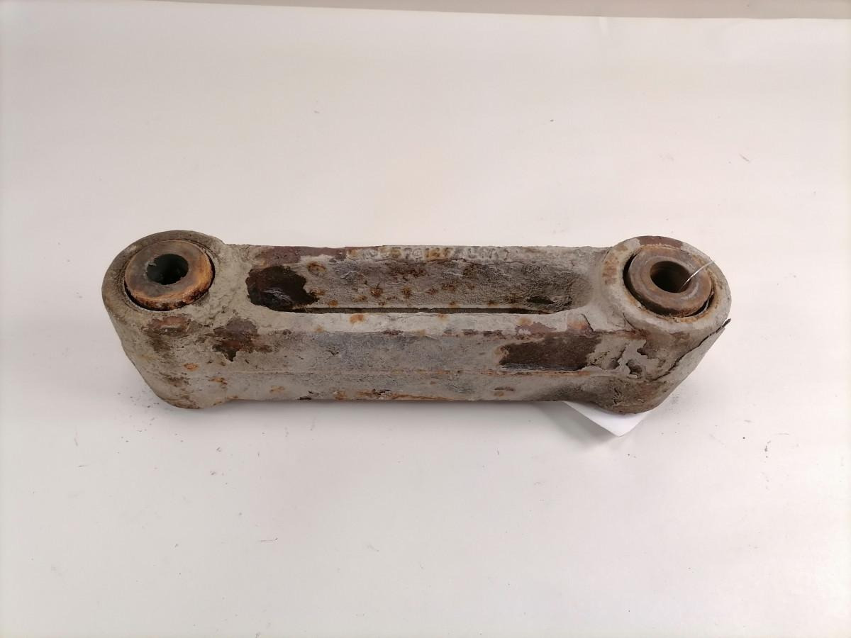 Volvo Spring shackle 25379252 - Suspensão de Caminhão: foto 3 Volvo Spring shackle 25379252 - Suspensão de Caminhão: foto 3