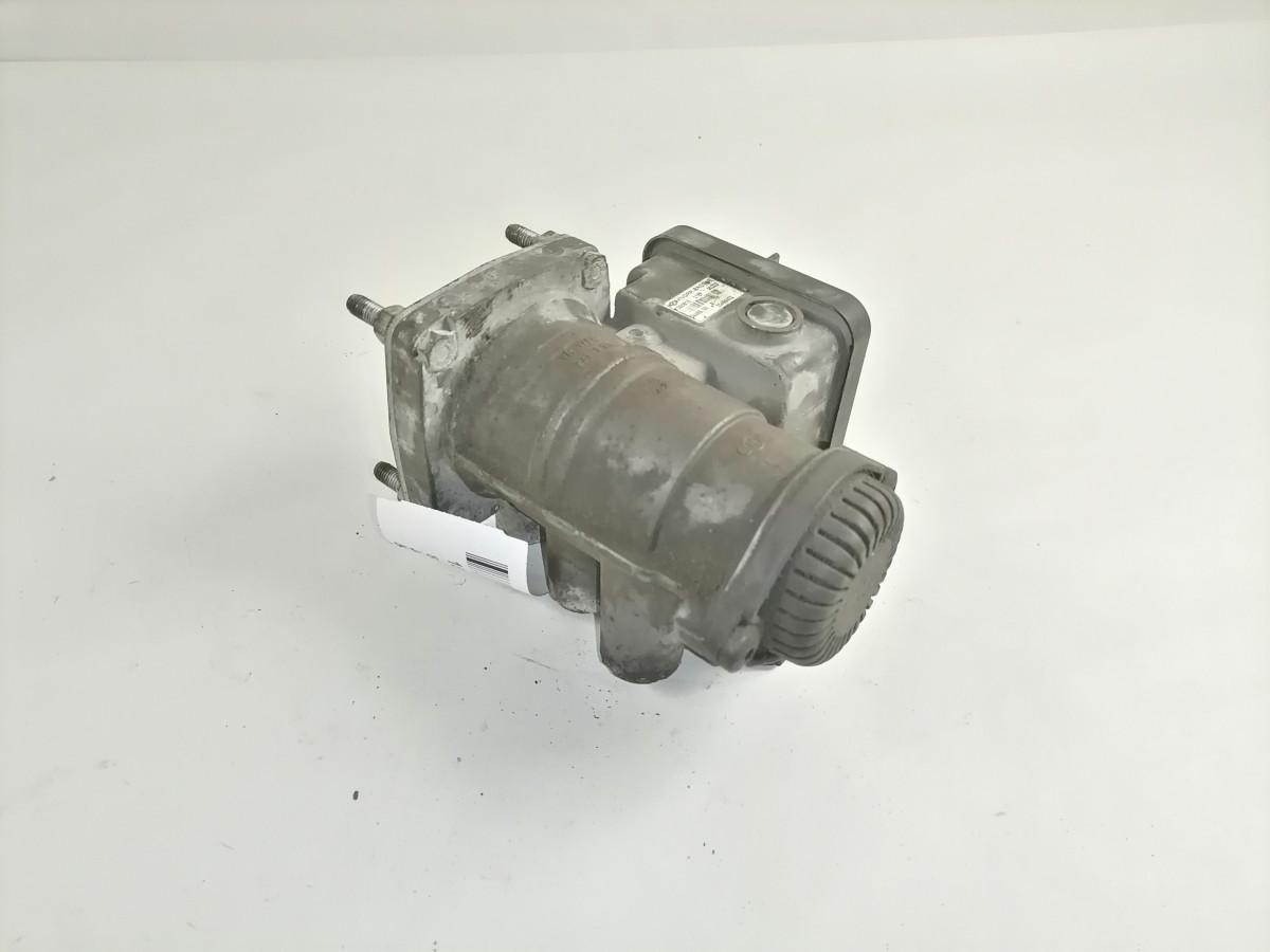 Volvo Trailer brake pressure control 20456402 - Válvula de freio de Caminhão: foto 2 Volvo Trailer brake pressure control 20456402 - Válvula de freio de Caminhão: foto 2