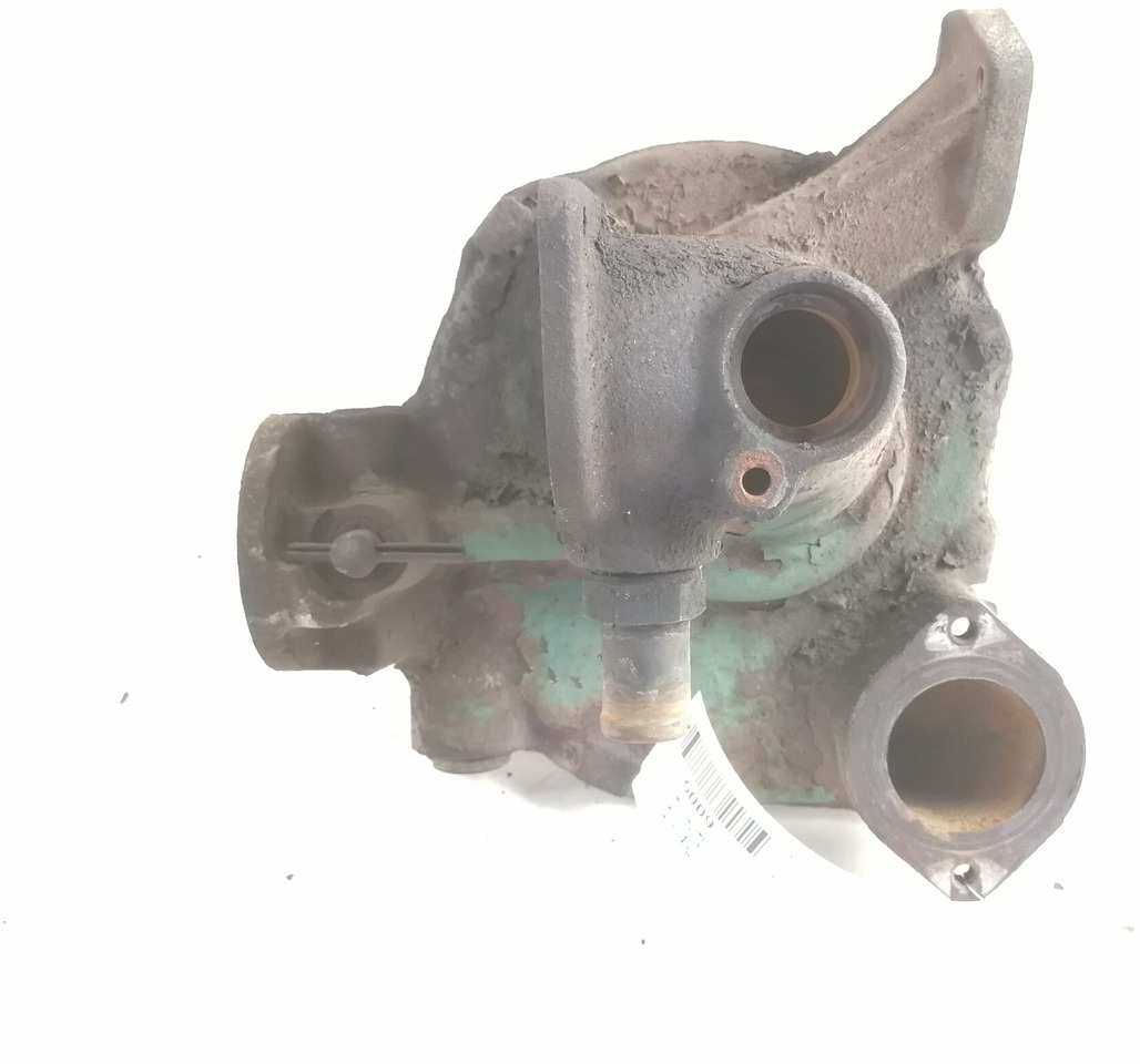 Volvo Water pump manifold / housing 8170312 - Bomba de refrigeração de Caminhão: foto 2 Volvo Water pump manifold / housing 8170312 - Bomba de refrigeração de Caminhão: foto 2