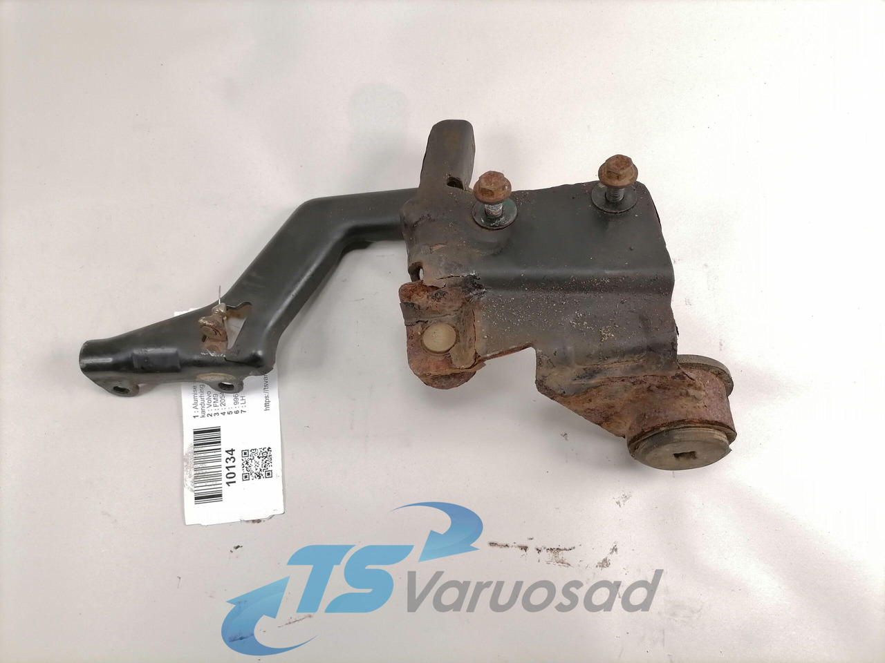 Volvo lower grille carrier hinge 20545094 - Grade radiador de Caminhão: foto 2 Volvo lower grille carrier hinge 20545094 - Grade radiador de Caminhão: foto 2