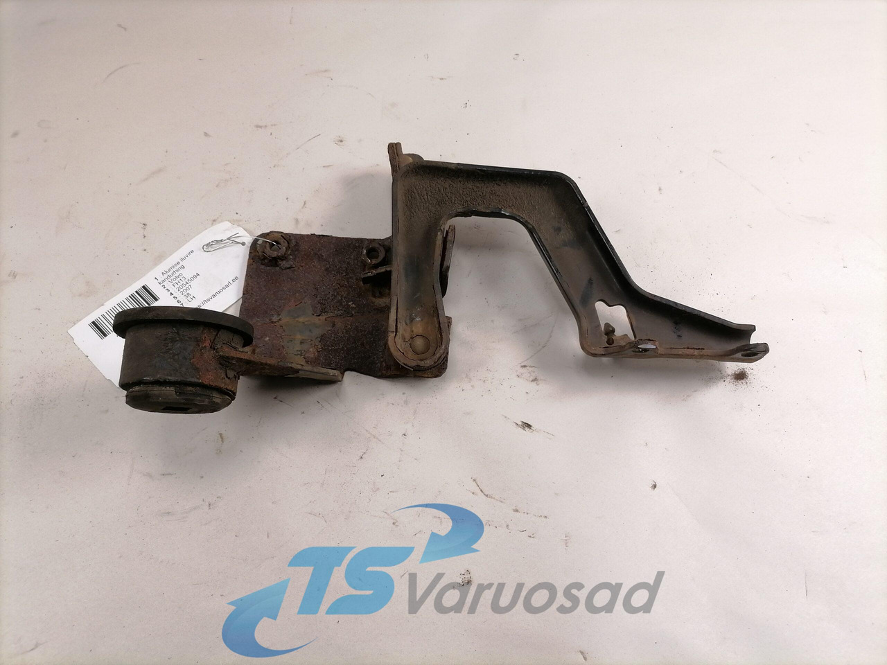 Volvo lower grille carrier hinge 20545094 - Grade radiador de Caminhão: foto 1 Volvo lower grille carrier hinge 20545094 - Grade radiador de Caminhão: foto 1