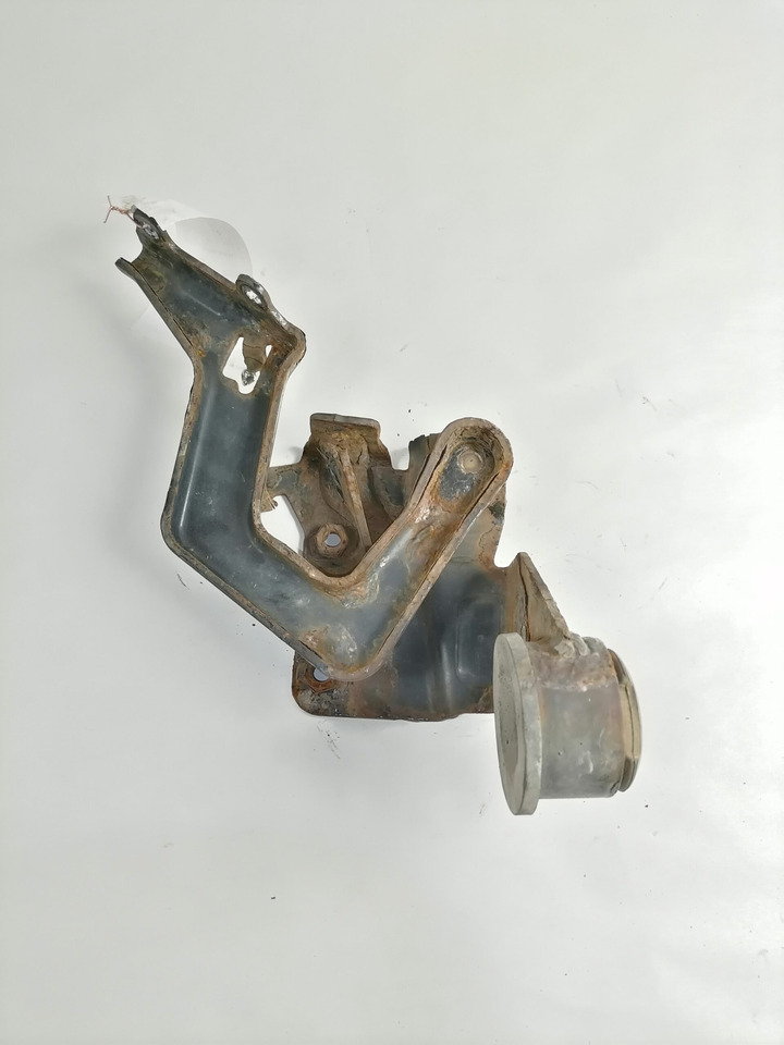 Volvo lower grille carrier hinge 20545094 - Grade radiador de Caminhão: foto 2 Volvo lower grille carrier hinge 20545094 - Grade radiador de Caminhão: foto 2