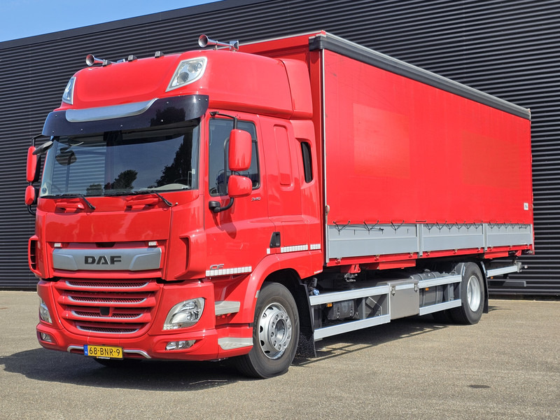 DAF CF 340 SPACECAB / 2 X BDF LAADBAK - Caminhão transportador de contêineres/ Caixa móvel: foto 2 DAF CF 340 SPACECAB / 2 X BDF LAADBAK - Caminhão transportador de contêineres/ Caixa móvel: foto 2