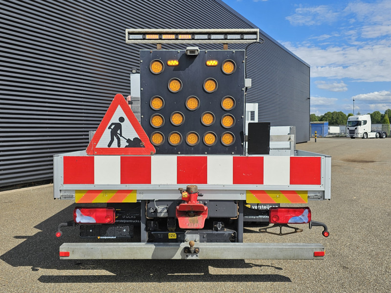 Varredora urbana MAN TGM 15.240 BL / TIPPER / DOKA / VEEG / SWEEPER: foto 7