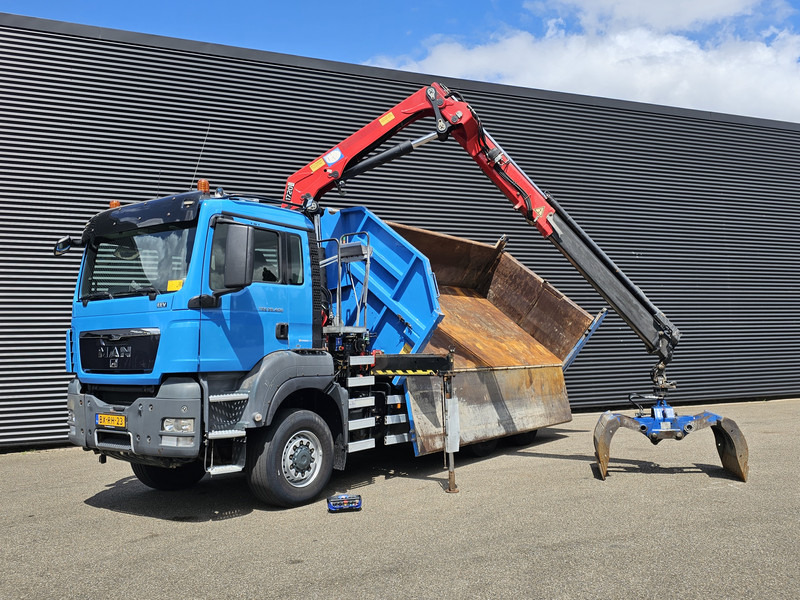 MAN TGS 28.400 6X4-4 BL / CRANE + 2 SIDE TIPPER - Caminhão basculante, Caminhão grua: foto 3 MAN TGS 28.400 6X4-4 BL / CRANE + 2 SIDE TIPPER - Caminhão basculante, Caminhão grua: foto 3