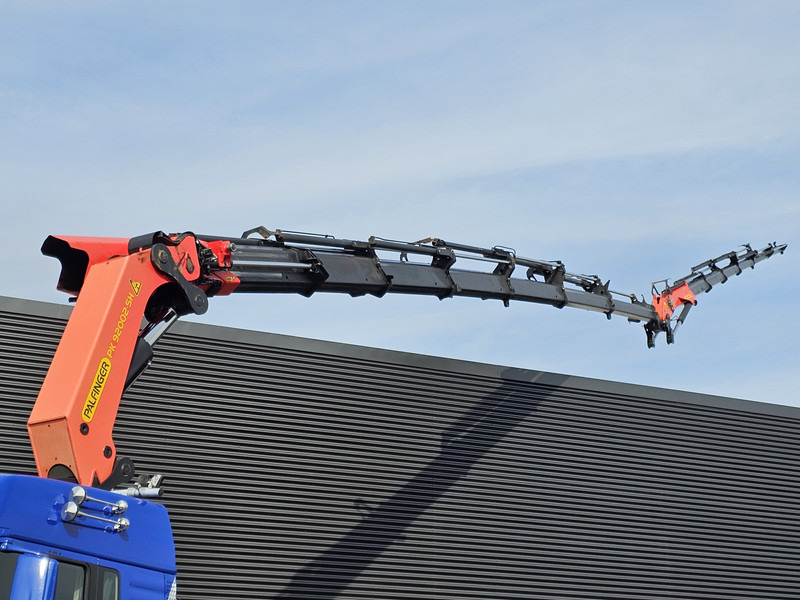 MAN TGS 35.500 8x4-6 / PALFINGER 92 t/m CRANE +JIB - Caminhão grua: foto 5 MAN TGS 35.500 8x4-6 / PALFINGER 92 t/m CRANE +JIB - Caminhão grua: foto 5