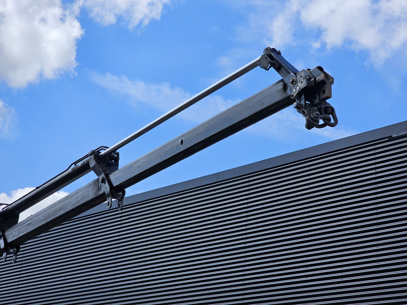 MAN TGX 35.480 8x4-4 / HMF 85 t/m + JIB / WINCH - Camião de caixa aberta/ Plataforma, Caminhão grua: foto 4 MAN TGX 35.480 8x4-4 / HMF 85 t/m + JIB / WINCH - Camião de caixa aberta/ Plataforma, Caminhão grua: foto 4