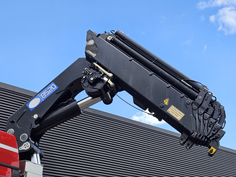 MAN TGX 37.480 8x2-6 / HMF 85 t/m CRANE / KRAN - Caminhão grua: foto 4 MAN TGX 37.480 8x2-6 / HMF 85 t/m CRANE / KRAN - Caminhão grua: foto 4