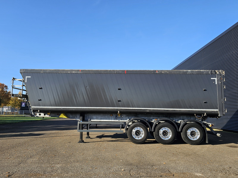 Schmitz Cargobull SCB*S3D / TIPPER / LIFT AXLE / ALCOA - Semireboque basculante: foto 3 Schmitz Cargobull SCB*S3D / TIPPER / LIFT AXLE / ALCOA - Semireboque basculante: foto 3