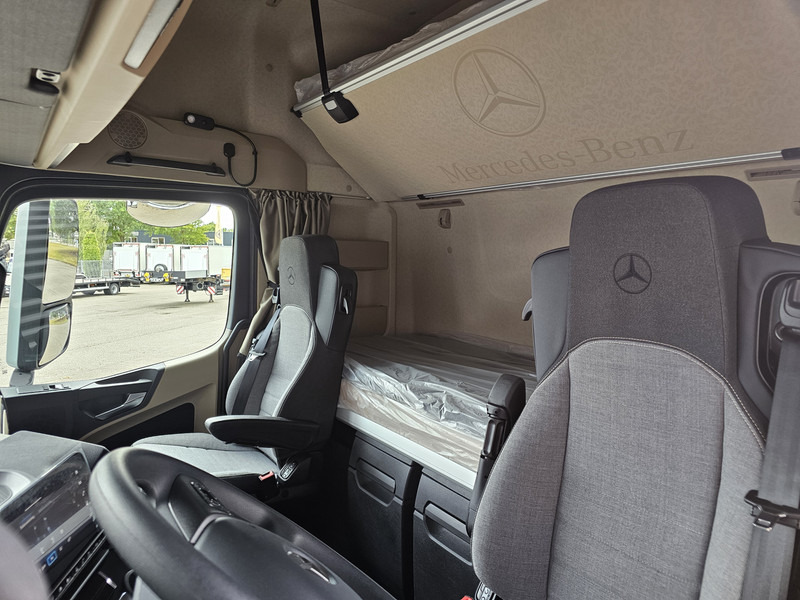 Tractor Mercedes-Benz ACTROS 2548 / GIGASPACE / 6X2/4 / !! NEW !! / PTO: foto 15