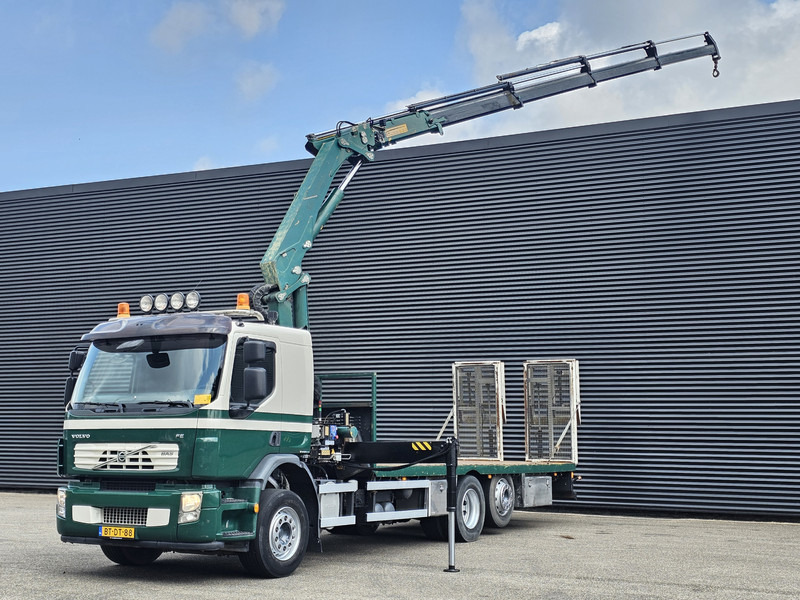 Volvo FE 320 6X2R / 22 t/m KRAN / CRANE / OPRIJ / MACHINE TRANSPORT - Caminhão grua: foto 1 Volvo FE 320 6X2R / 22 t/m KRAN / CRANE / OPRIJ / MACHINE TRANSPORT - Caminhão grua: foto 1