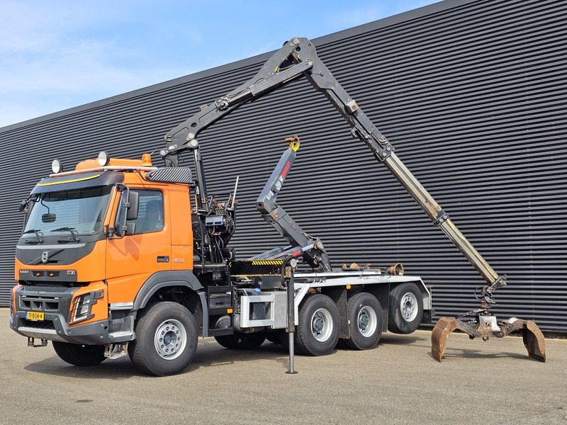 Volvo FMX 460 8x4-4 / HIAB Z CRANE + HOOKLIFT - Caminhão polibenne: foto 2 Volvo FMX 460 8x4-4 / HIAB Z CRANE + HOOKLIFT - Caminhão polibenne: foto 2
