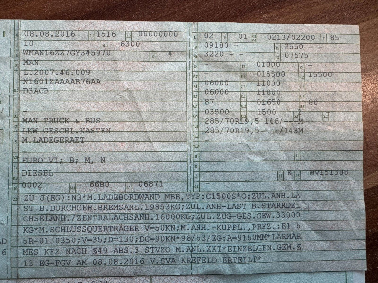 MAN 15.290 4X2 Koffer mit Hebebühne AHK - Caminhão furgão: foto 2 MAN 15.290 4X2 Koffer mit Hebebühne AHK - Caminhão furgão: foto 2