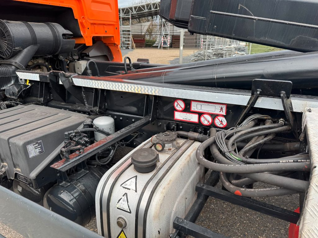 Caminhão polibenne MAN 26.460 6X2 Retarder Klima Navigation guter Zust. MAN 26.460 6X2 Retarder Klima Navigation guter Zust.: foto 14