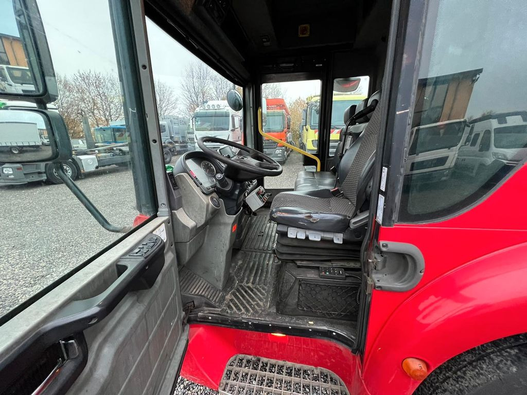 MAN 28.350 6X2 als Fahrgestell mit oder ohne Aufbau - Caminhão chassi: foto 3 MAN 28.350 6X2 als Fahrgestell mit oder ohne Aufbau - Caminhão chassi: foto 3
