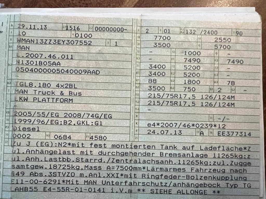 MAN 8.180 4X2 offene Pritsche MAN 8.180 4X2 offene Pritsche - Furgão caixa aberta: foto 2 MAN 8.180 4X2 offene Pritsche MAN 8.180 4X2 offene Pritsche - Furgão caixa aberta: foto 2