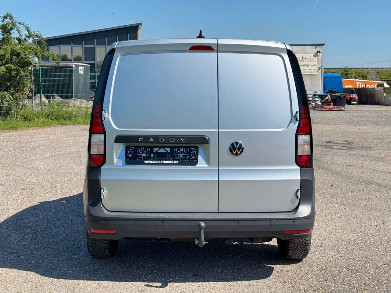 Volkswagen Caddy 4x2 | Klima | AHK | PDC | Spurhalteass. - Furgão de passageiros: foto 4 Volkswagen Caddy 4x2 | Klima | AHK | PDC | Spurhalteass. - Furgão de passageiros: foto 4