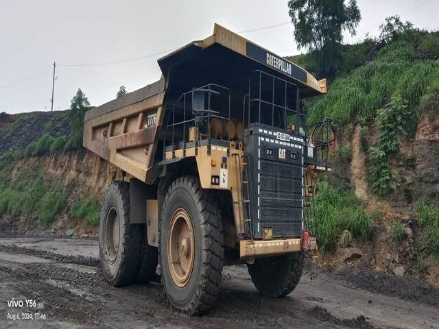 CAT 777E - Caminhão fora de estrada: foto 4 CAT 777E - Caminhão fora de estrada: foto 4