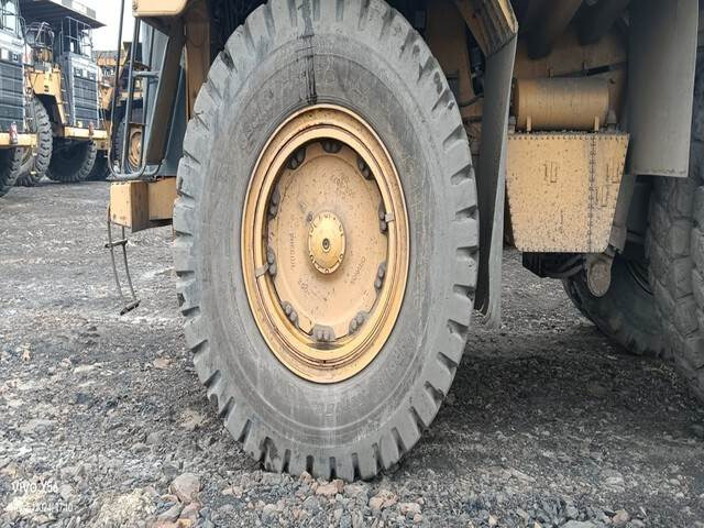 Caminhão fora de estrada CAT 777E: foto 23