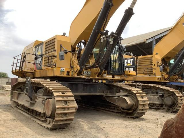 Escavadora de rastos CAT 6015B: foto 16