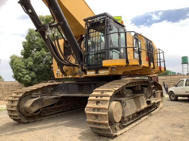 Escavadora de rastos CAT 6015B: foto 14