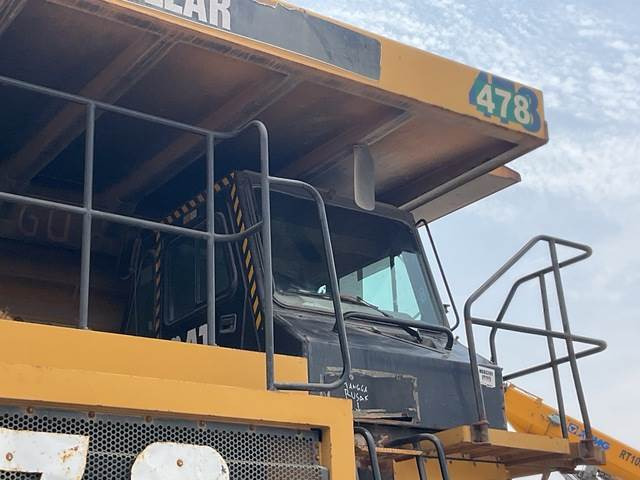 Caminhão fora de estrada CAT 777D: foto 12