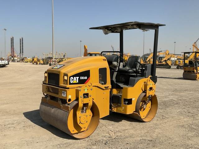 CAT CB34B - Compactador de asfalto: foto 1 CAT CB34B - Compactador de asfalto: foto 1