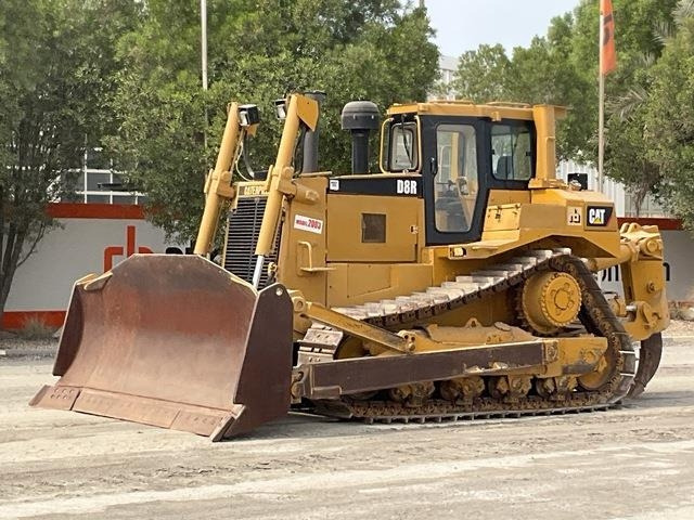 CAT D8R - Buldôzer: foto 1 CAT D8R - Buldôzer: foto 1