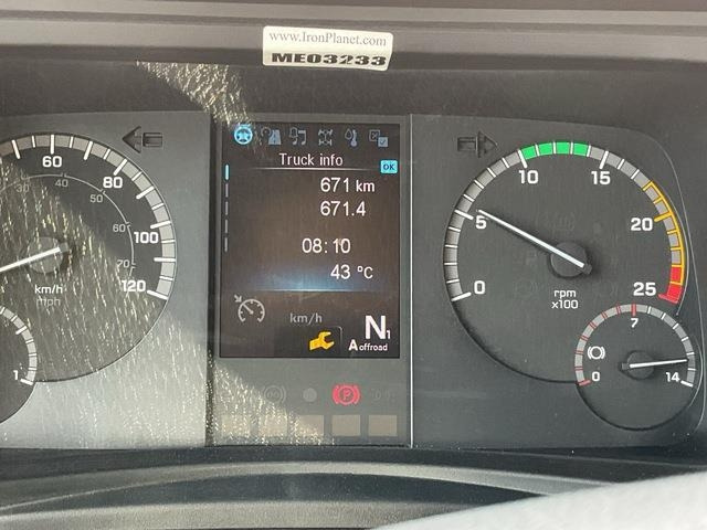 Locação de  Mercedes-Benz Arocs 4240 Mercedes-Benz Arocs 4240: foto 7