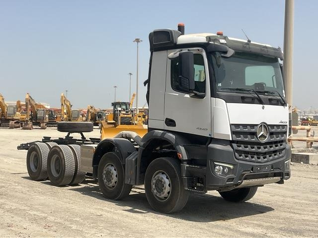 Mercedes-Benz Arocs 4240 - Caminhão chassi: foto 4 Mercedes-Benz Arocs 4240 - Caminhão chassi: foto 4