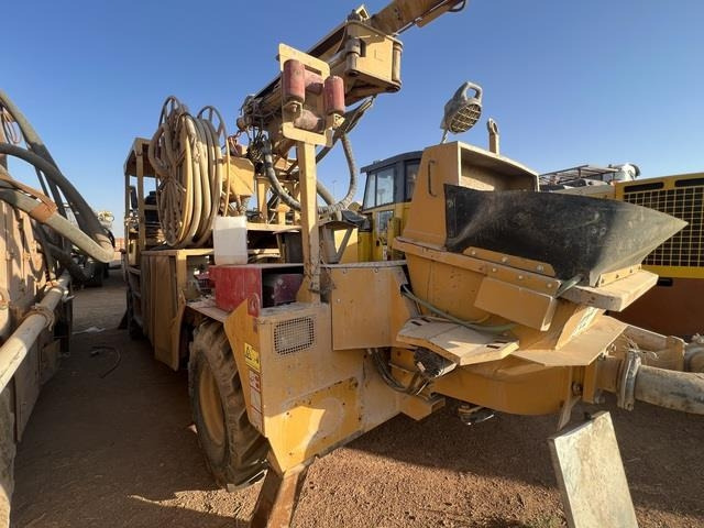 Putzmeister SPM500PC - Autobomba de betão: foto 2 Putzmeister SPM500PC - Autobomba de betão: foto 2