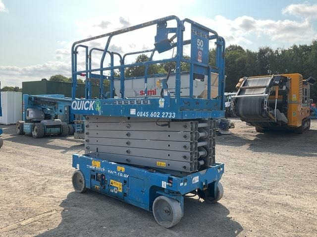 Genie GS4047 - Plataforma de Tijera/ Plataforma de tesoura: foto 4 Genie GS4047 - Plataforma de Tijera/ Plataforma de tesoura: foto 4