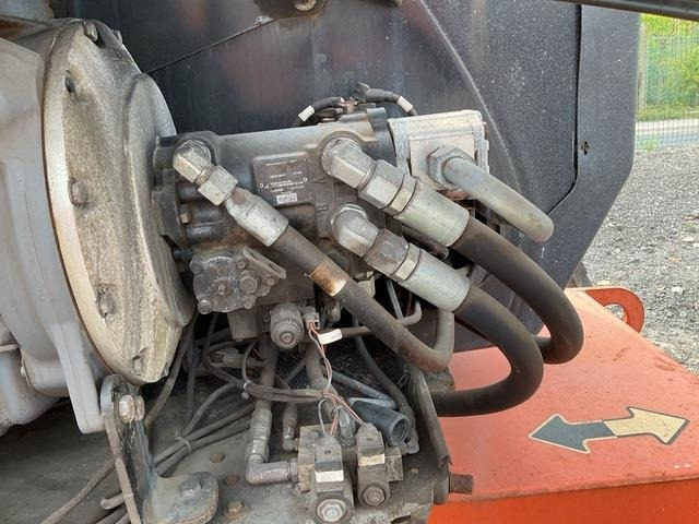Plataforma articulada JLG 600AJ: foto 19