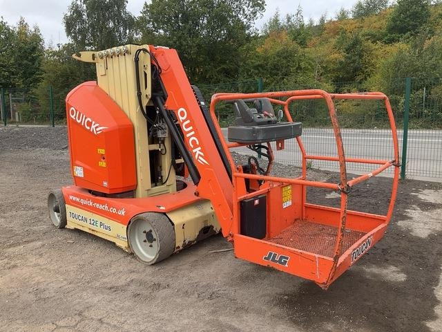 JLG Toucan 12E Plus - Plataforma de mastro vertical: foto 4 JLG Toucan 12E Plus - Plataforma de mastro vertical: foto 4