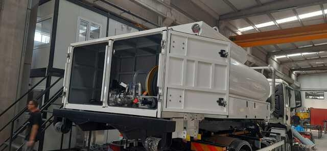 MAN TGM18.250 - Caminhão tanque: foto 3 MAN TGM18.250 - Caminhão tanque: foto 3