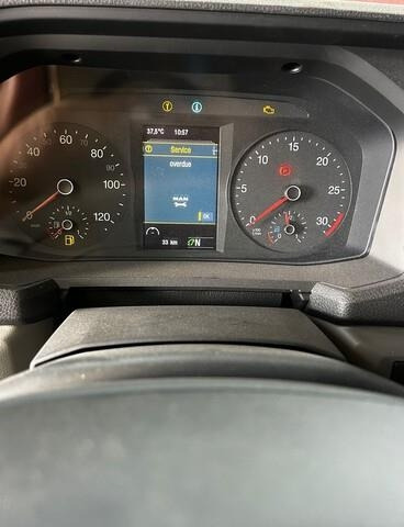 MAN TGM18.250 - Caminhão tanque: foto 5 MAN TGM18.250 - Caminhão tanque: foto 5