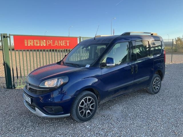 Fiat Doblo - Automóvel: foto 1 Fiat Doblo - Automóvel: foto 1