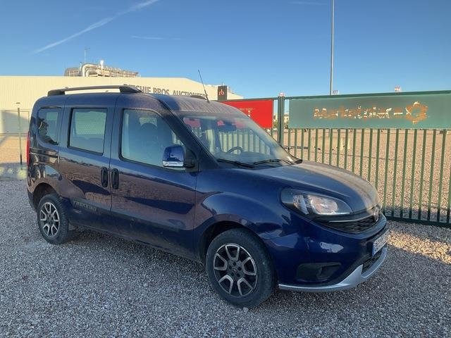 Fiat Doblo - Automóvel: foto 3 Fiat Doblo - Automóvel: foto 3