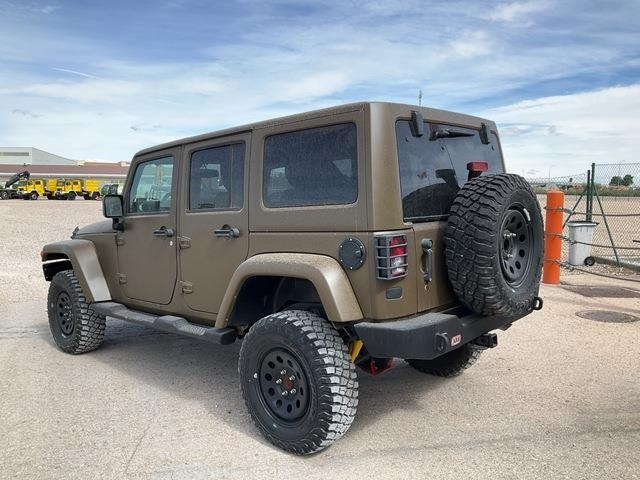 Jeep Wrangler JK Command - Automóvel: foto 2 Jeep Wrangler JK Command - Automóvel: foto 2