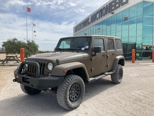 Jeep Wrangler JK Command - Automóvel: foto 1 Jeep Wrangler JK Command - Automóvel: foto 1