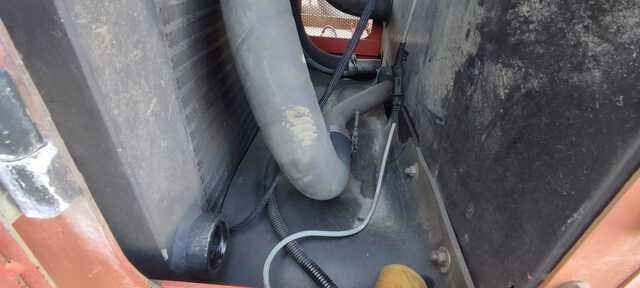 Ditch Witch JT4020AT - Máquina de perfuração direcional: foto 3 Ditch Witch JT4020AT - Máquina de perfuração direcional: foto 3