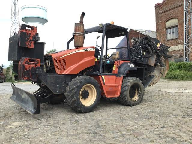 Ditch Witch RT115H - Colocadora de tubagem: foto 1 Ditch Witch RT115H - Colocadora de tubagem: foto 1