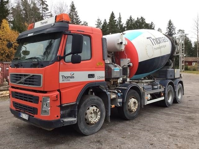 Volvo FM400 - Caminhão betoneira: foto 1 Volvo FM400 - Caminhão betoneira: foto 1