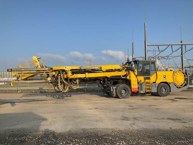 Atlas Copco Boomer XE3C - Máquina de mineração: foto 4 Atlas Copco Boomer XE3C - Máquina de mineração: foto 4