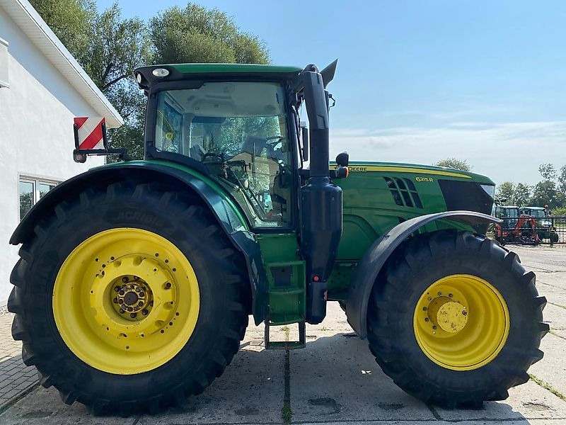 John Deere 6215R AutoPowr 50km/h - Trator: foto 2 John Deere 6215R AutoPowr 50km/h - Trator: foto 2