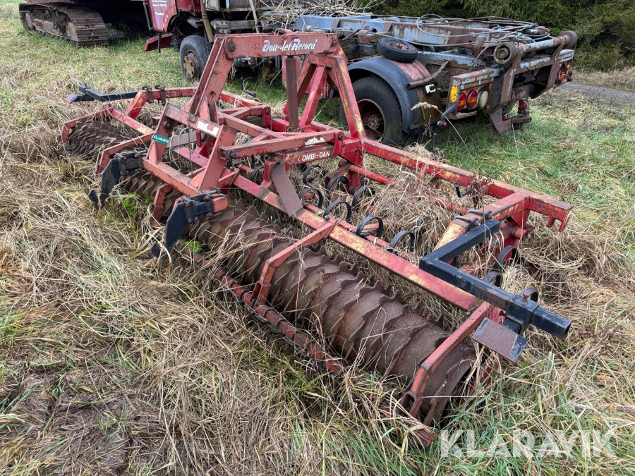 Maquina para lavrar a terra Combi-Harve Doublet-Record Combi-Dan: foto 1