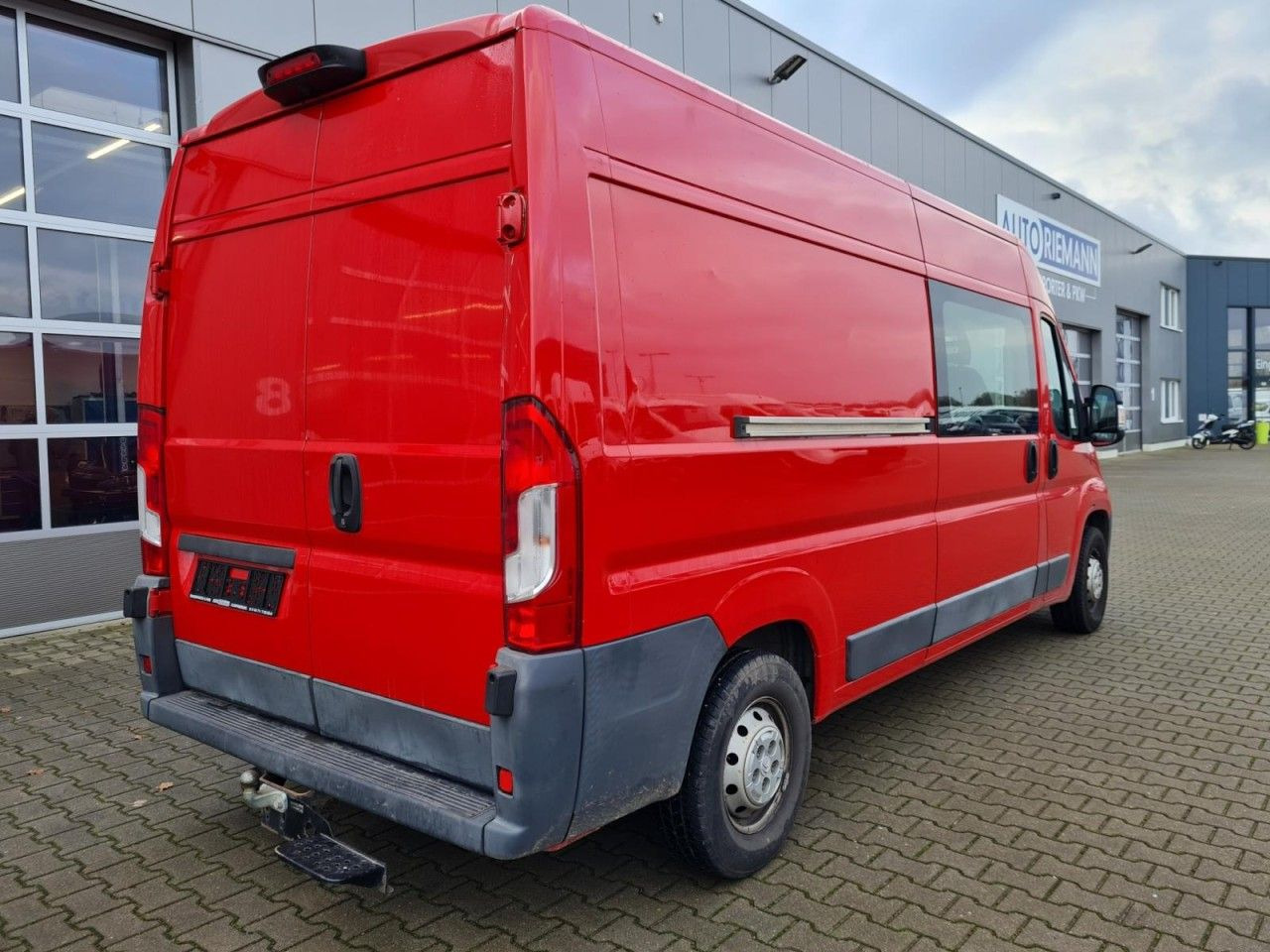 Citroën Jumper 35 Kasten L3H2 Doka 7-Sitze AHK KLIMA KAM - Furgão, Carrinha cabine dupla: foto 4 Citroën Jumper 35 Kasten L3H2 Doka 7-Sitze AHK KLIMA KAM - Furgão, Carrinha cabine dupla: foto 4