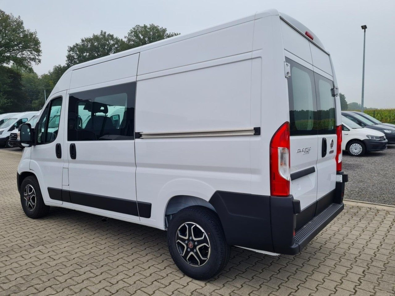 Furgão, Carrinha cabine dupla Fiat Ducato 35 Kasten Doka 7-Sitze 2x Schiebetür Maxi: foto 7