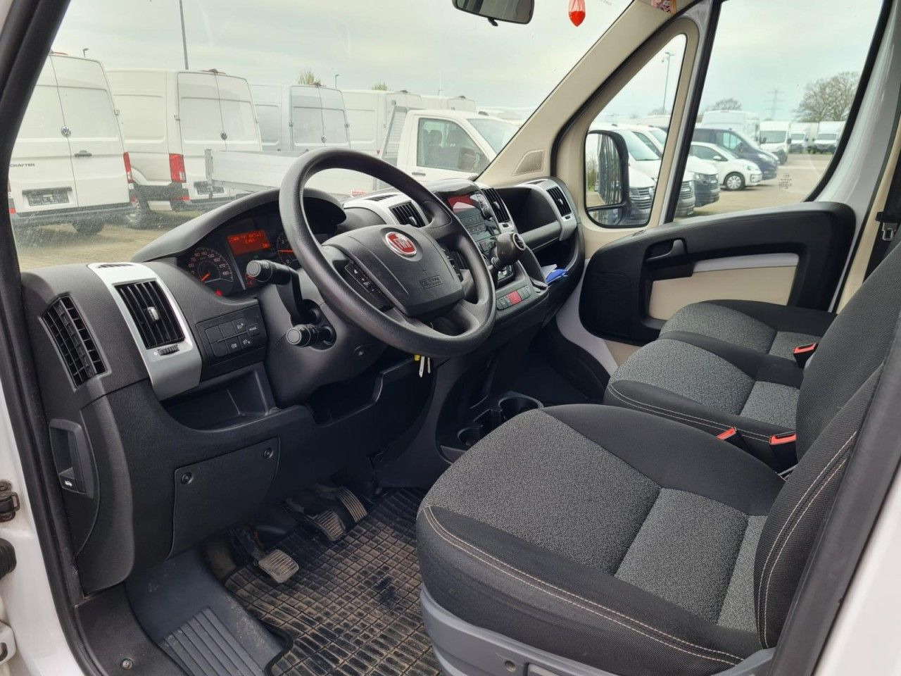 Carrinha de contentor Fiat Ducato 35 Koffer 150 maxi Multijet Klima: foto 8